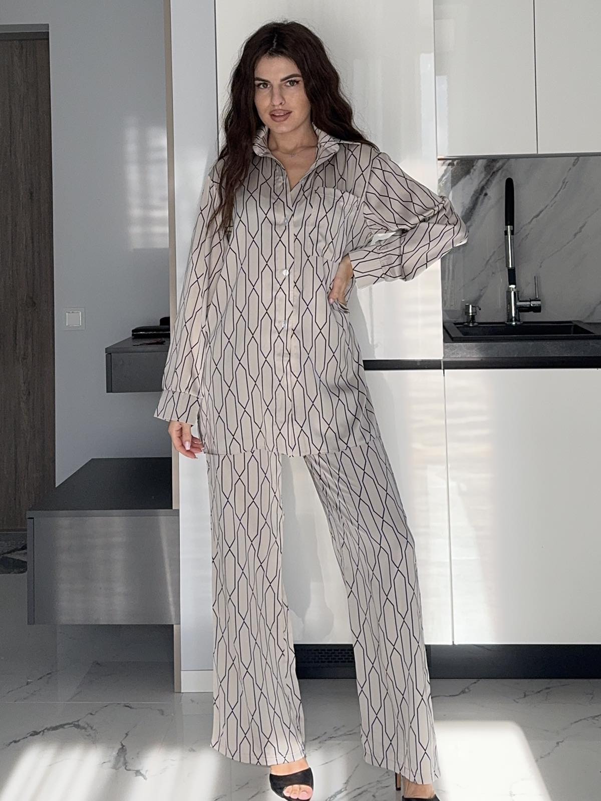 Костюм Arina (42-48) 8053 grey (деми)