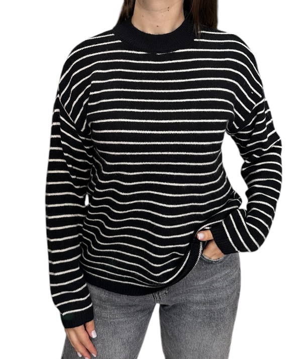 Свитер Novetly Store (46-52) 24007 black (зима)