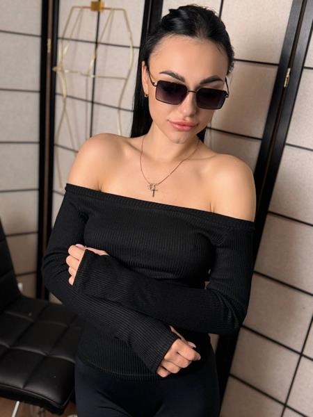 Свитер Arina (42-48) 1545 black (деми)