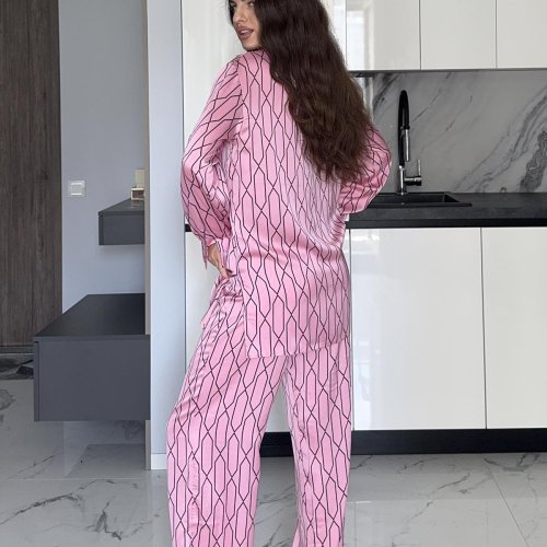 Костюм Arina (42-48) 8053 pink (деми) Arina 8053 pink