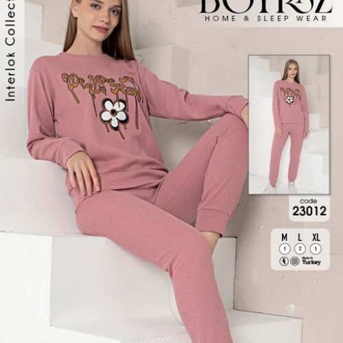 Костюм Romeo life (46-50) 23012 powder (деми) Romeo life 23012 powder