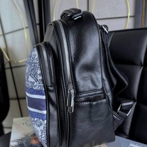 Рюкзак Arina (34*30*14) 8820-3 black (деми) Arina 8820-3 black
