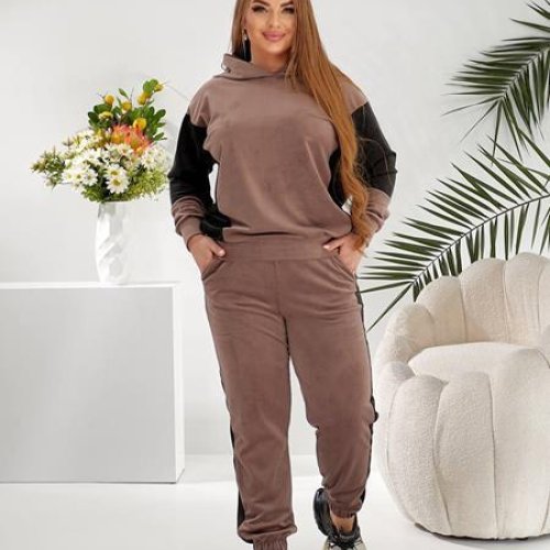 Костюм спорт WideRange (46-50) 712 brown (деми) WideRange 712 brown