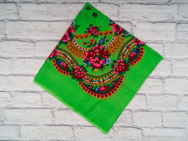Платок Shawls (76*76) P176 l.green (деми)