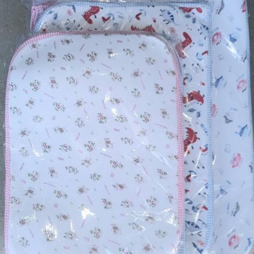 Пеленка Webi (35*50) WB18 пираты white-pink (деми) Webi WB18 пираты white-pink