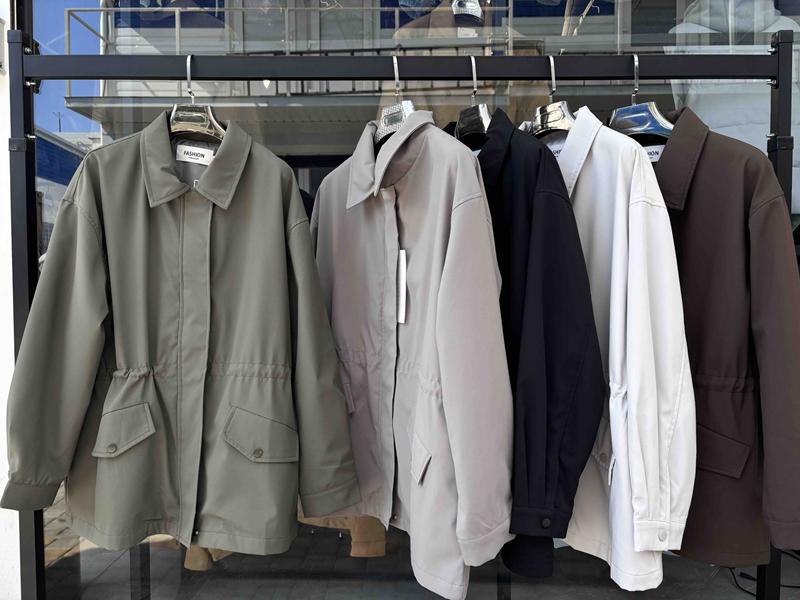 Жилетка LiOpt (M-L) 2025 beige (деми)