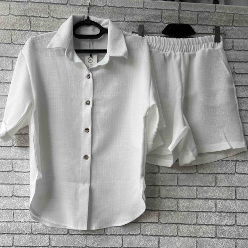 Костюм Valentina (42-52) 016 white (лето) Valentina 016 white