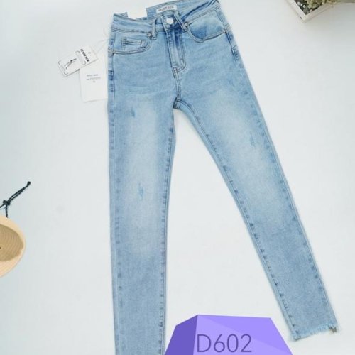 Джинсы NewJeans (25-30) D602 l.blue (деми) NewJeans D602 l.blue