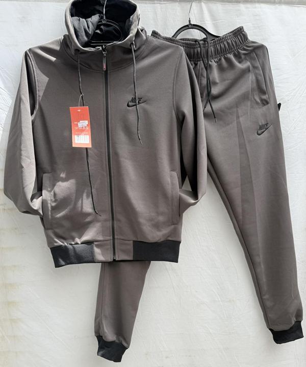 Костюм спорт Shoptime (42-50) S137 beige (деми)