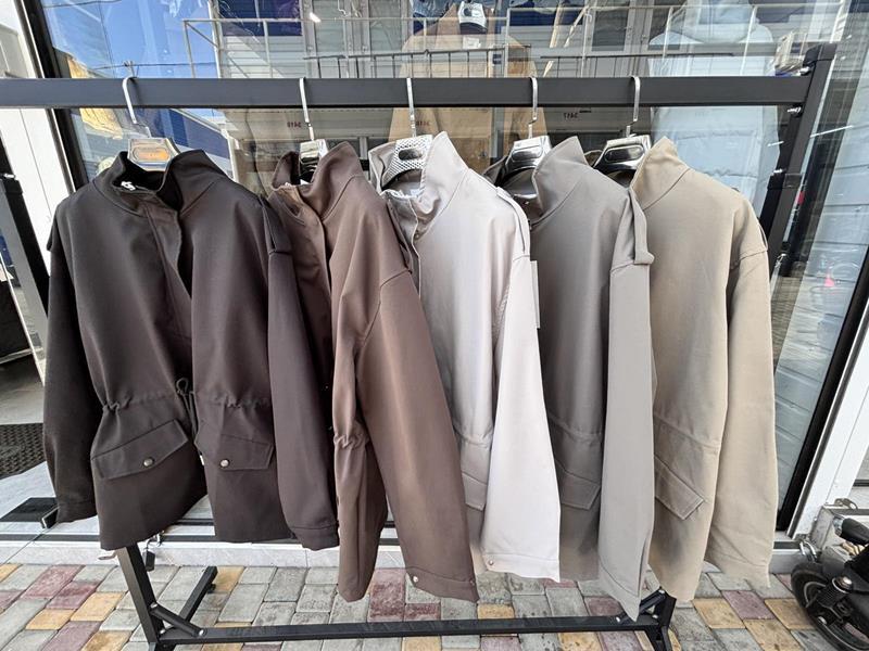 Куртка Yafeier (M-L) 1033 l.grey (деми)