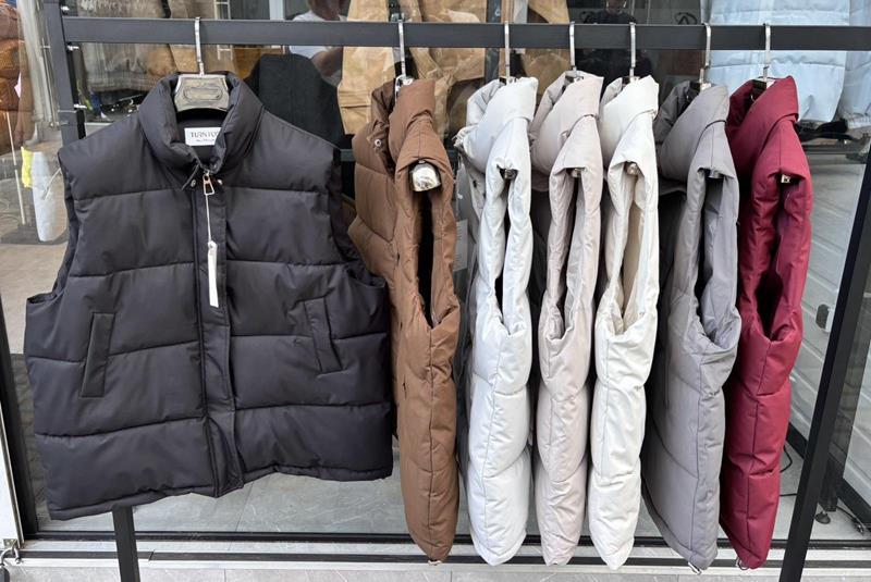 Жилетка Yafeier (L-3XL) 158 beige (деми)