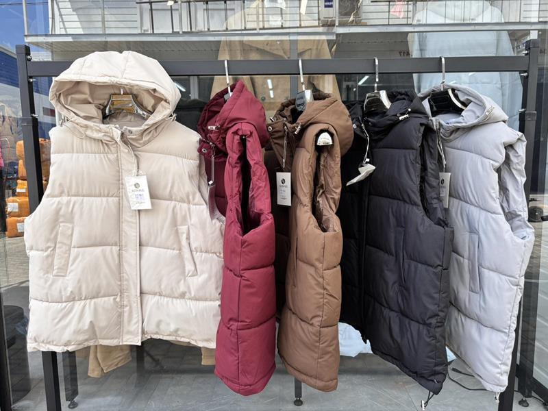 Жилетка Yafeier (L-3XL) 158-1 beige (деми)