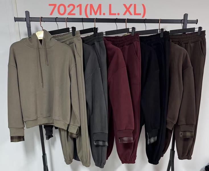 Костюм спорт Direa (M-XL) 7021 brown (зима)