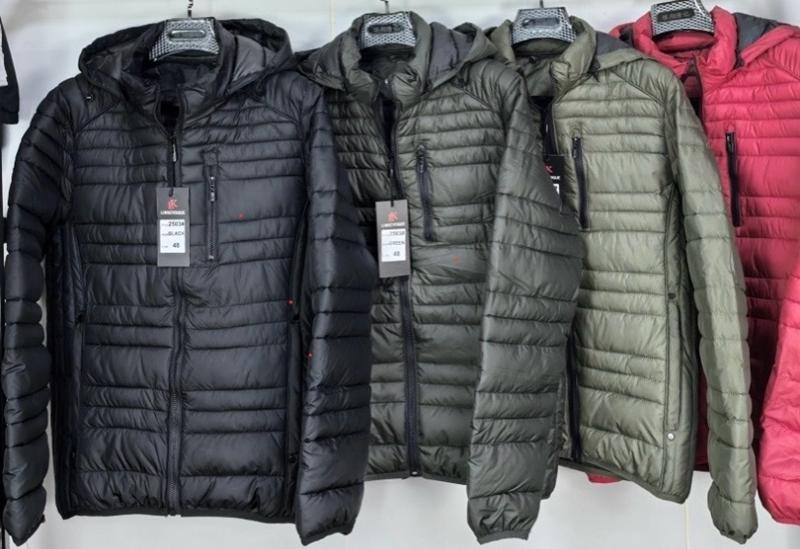 Куртка Vanda (48-56) 2503-40 black (деми)