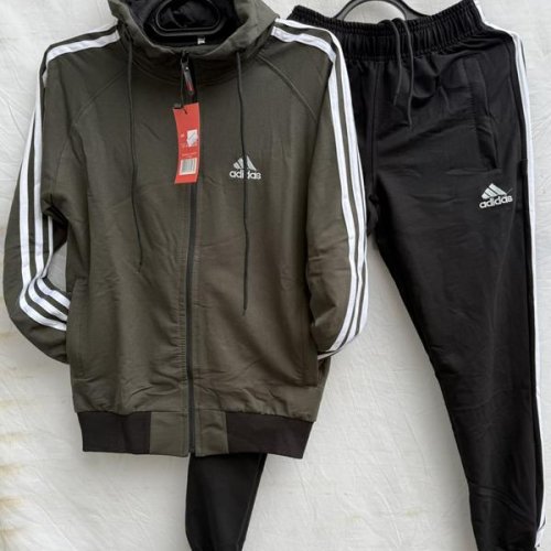 Костюм спорт Shoptime (42-50) S136 khaki (деми) Shoptime S136 khaki