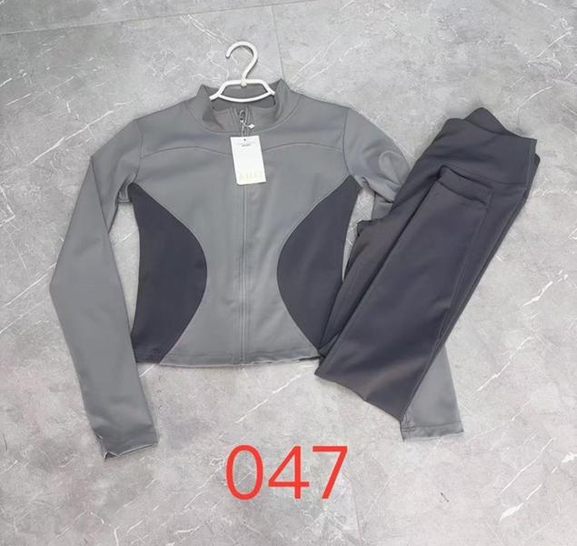 Костюм спорт NewJeans (S-2XL) 047 grey (деми)
