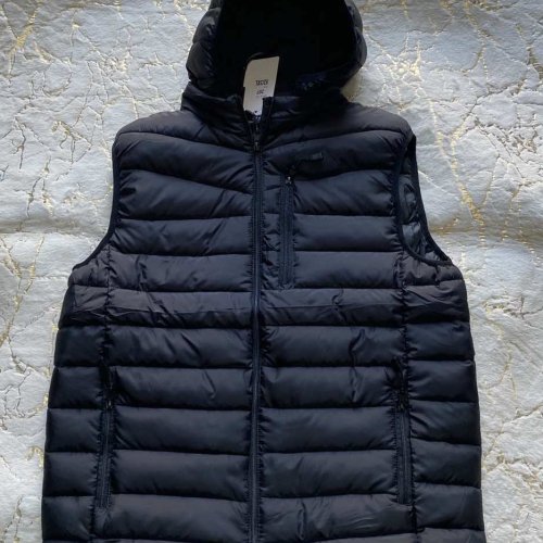 Жилетка LeHung (56-64) 207 black (деми) LeHung 207 black