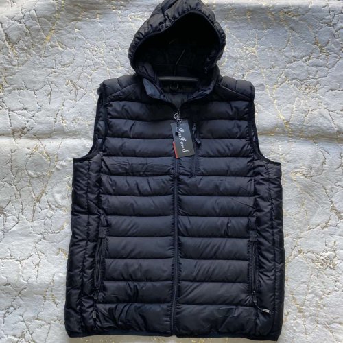 Жилетка LeHung (56-64) 208 black (деми) LeHung 208 black