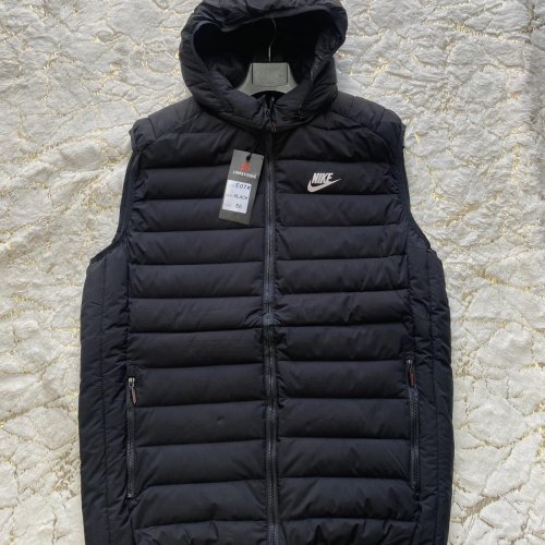 Жилетка LeHung (56-64) 7 black (деми) LeHung 7 black