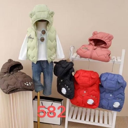 Жилетка Farbique (90-130) 582 red (деми) Farbique 582 red