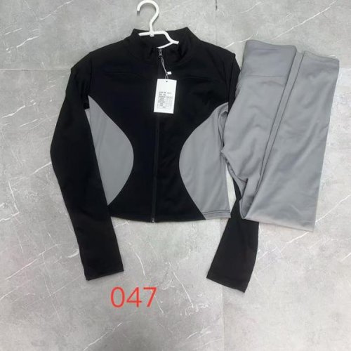 Костюм спорт NewJeans (S-2XL) 047 black (деми) NewJeans 047 black