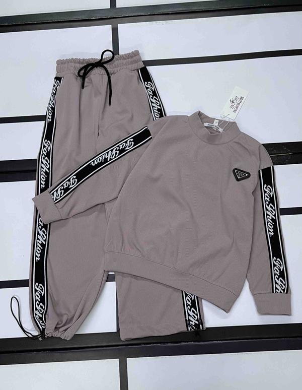 Костюм спорт Kosmy (134-152) K125 nude (деми)