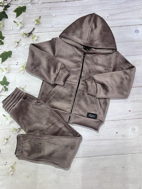 Костюм спорт Marimaks (122-140) 1053 brown (зима)