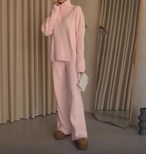 Костюм Aidin-шик шок (one size) 6023 powder (деми)