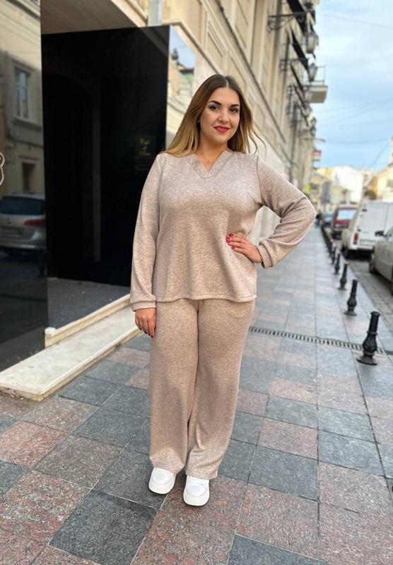 Костюм спорт Latoria (48-52) 836-2 beige (деми)