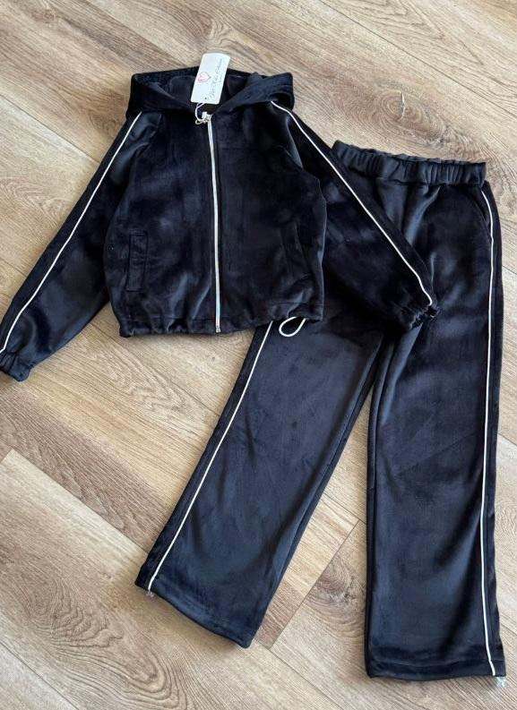 Костюм спорт SunnyTot (134-158) S15 black (зима)