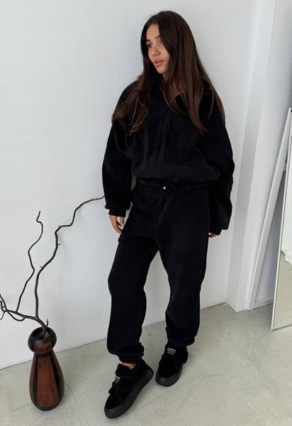 Костюм спорт Valentina (42-50) 088 black (зима)