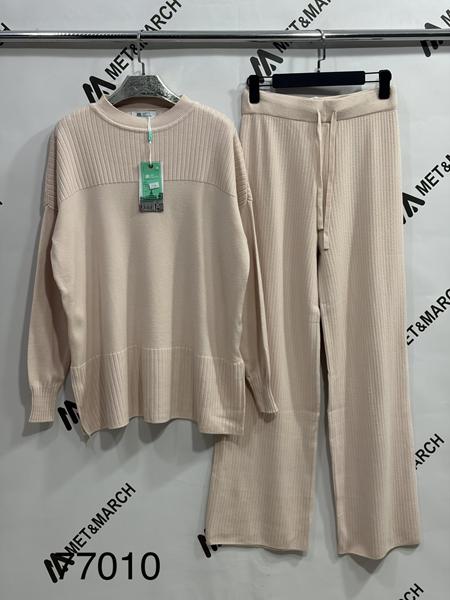 Костюм Met&March (one size) 77010 beige (зима)