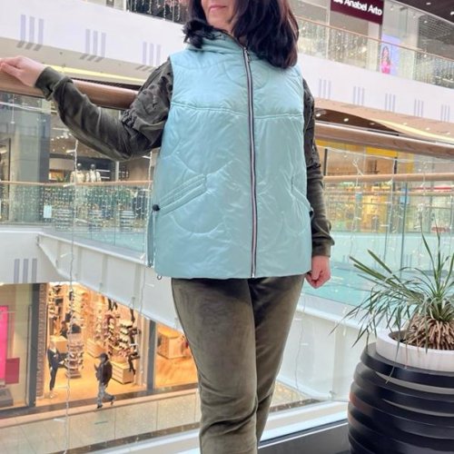 Жилетка LIArt (50-60) 878 l.blue (деми) LIArt 878 l.blue