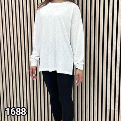 Свитер MMC clothes (one size) 1688 white (зима) MMC clothes 1688 white