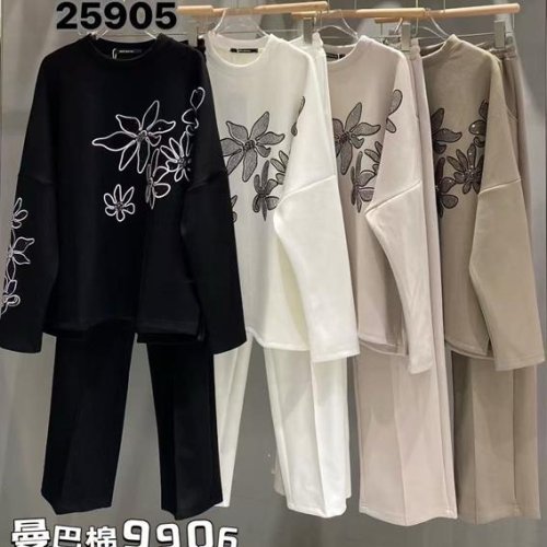 Костюм Beliany (42-48) 25905 black (деми) Beliany 25905 black