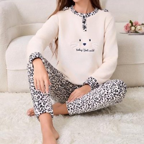 Пижама Romeo life (M-3XL) 70149 l.beige (зима) Romeo life 70149 l.beige