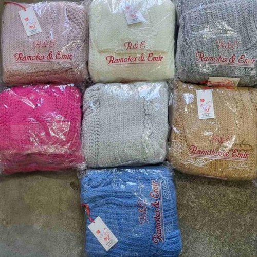 Свитер Julia (one size) 39 white (зима) Julia 39 white