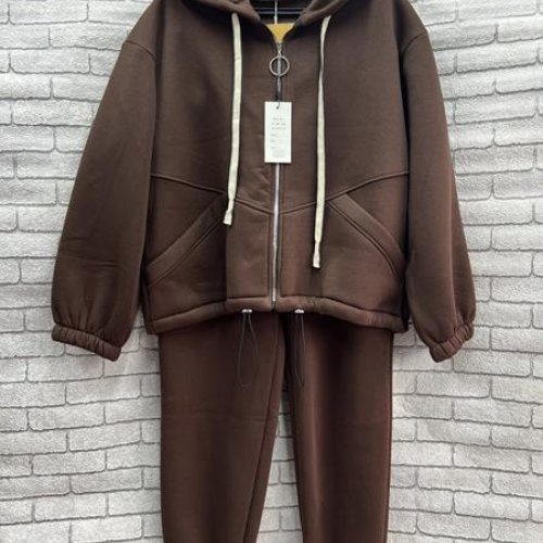 Костюм спорт Valentina (48-56) 091-1 brown (зима) Valentina 091-1 brown