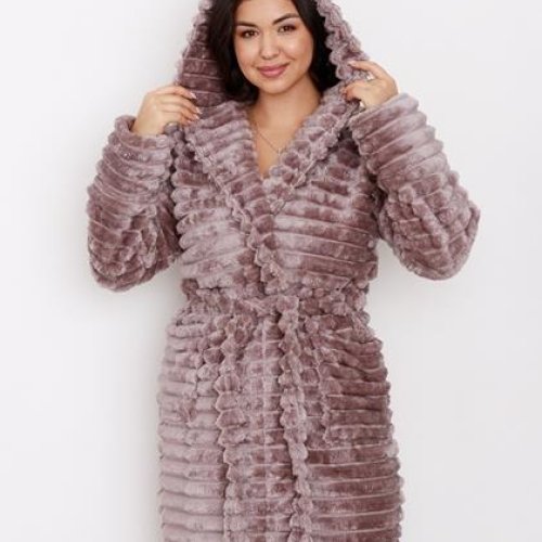 Халат Vehuiah (XL-3XL) 530744 beige (зима) Vehuiah 530744 beige