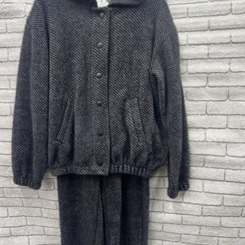 Костюм Valentina (42-52) 024 d.grey (зима) Valentina 024 d.grey