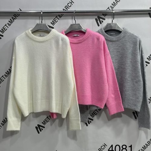 Свитер Met&March (one size) 4081 milk (зима) Met&March 4081 milk