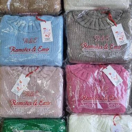 Свитер Julia (one size) J30 milk (зима) Julia J30 milk