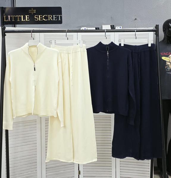 Костюм Little Secret (one size) 8096 milk (деми)