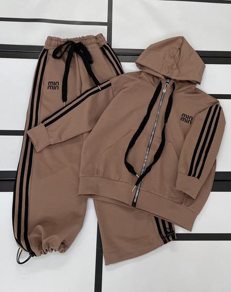 Костюм спорт Kosmy (128-152) 580 camel (деми)