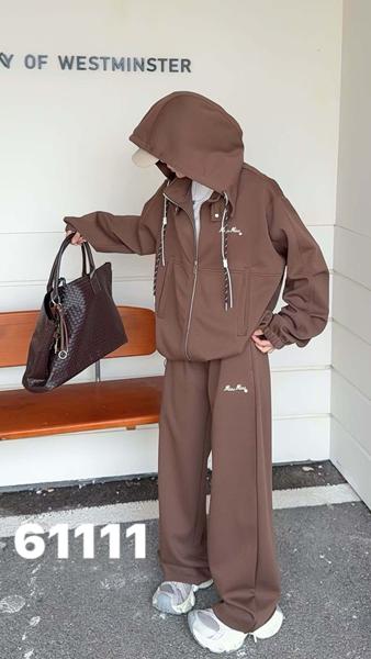 Костюм спорт DIVO (one size) 61111 brown (деми)