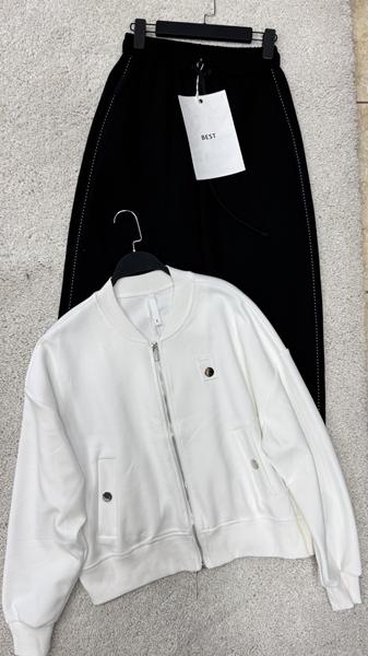 Кофта DIVO (M-L) DV262 white (деми)