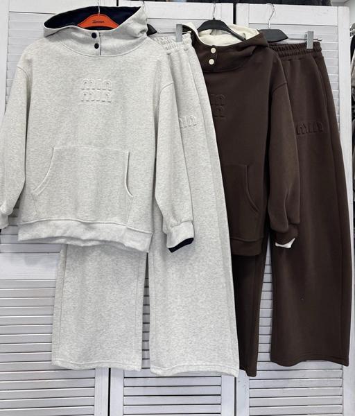 Костюм спорт DIVO (one size) DV61 brown (деми)