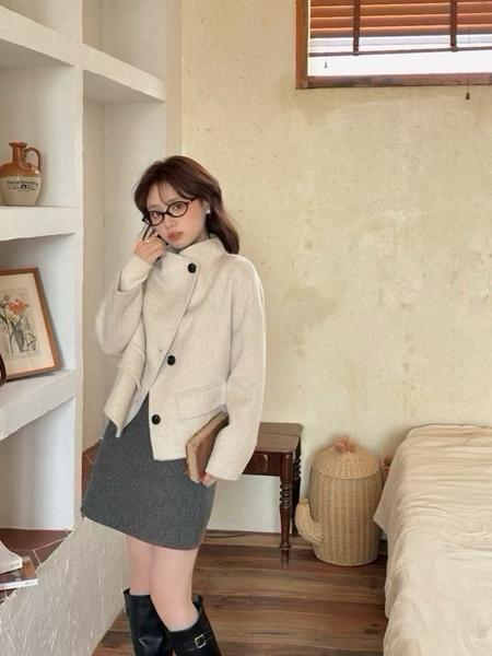 Куртка DIVO (S-M) DV9 beige (деми)