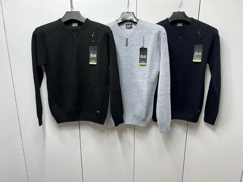 Свитер Navas (M-L) NV985 black (деми)