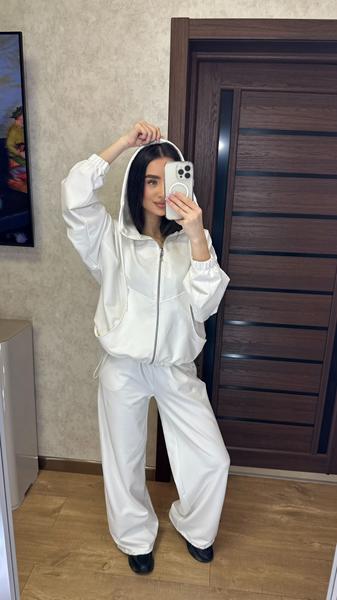 Костюм спорт Valentina (42-52) 108 white (деми)